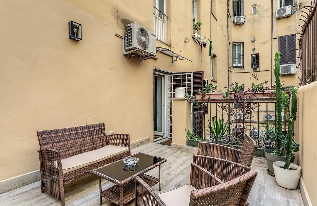 Kira Luxury Apartment With Terrace-1