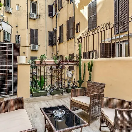 Kira Luxury Apartment With Terrace-3